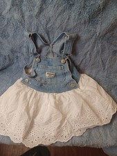 OshKosh B'gosh 12 mo Girls White Eyelet Skirt jumper Vestbak Overalls Dress EUC