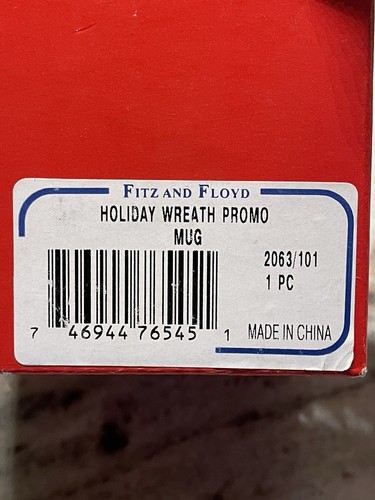 Fitz and Floyd Essentials Christmas Holiday Wreath Mug Promo in Original Box - Picture 7 of 7