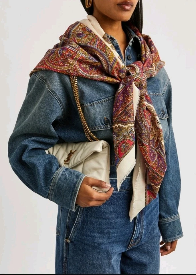 Vintage YSL Saint Laurent Paisley Challis Wool Large Scarf Logo Christmas Shawl  - Image 4 of 4