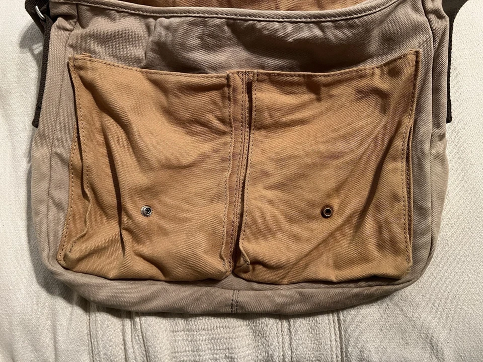 Auténtico Bolso Mensajero/Portátil Lacoste Vintage Informal II Beige/Taupe ¡Prístino! Foto 4 de 4