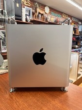 2019 Apple Mac Pro 3.3GHz Intel 12-Core AMD Radeon Pro 580x 128GB RAM 2TB SSD