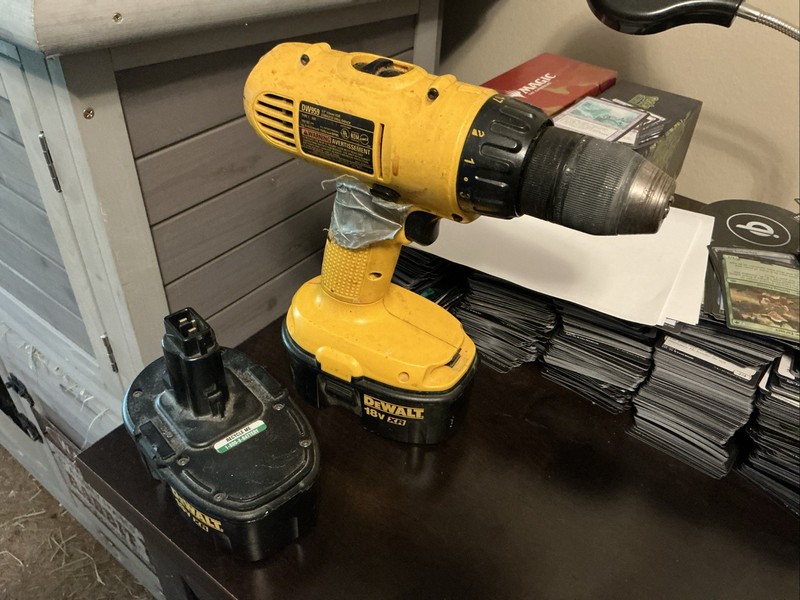 Dewalt DW959 Drill And Batteries Read Description And See Photos! Sold As Is!