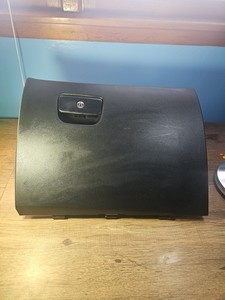 2011-2021 JEEP GRAND CHEROKEE DASHBOARD GLOVE BOX STORAGE COMPARTMENT 00007414-0