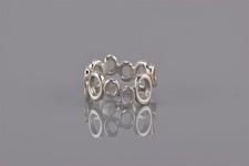 Sterling Silver Offset Oval Loop Openwork Wavy Band Ring 925 Sz: 6