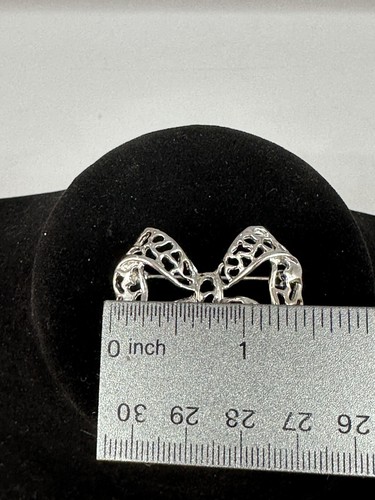 Brooch Bow Pierced Silvertone Bow Brooch Pin - Foto 3 di 5