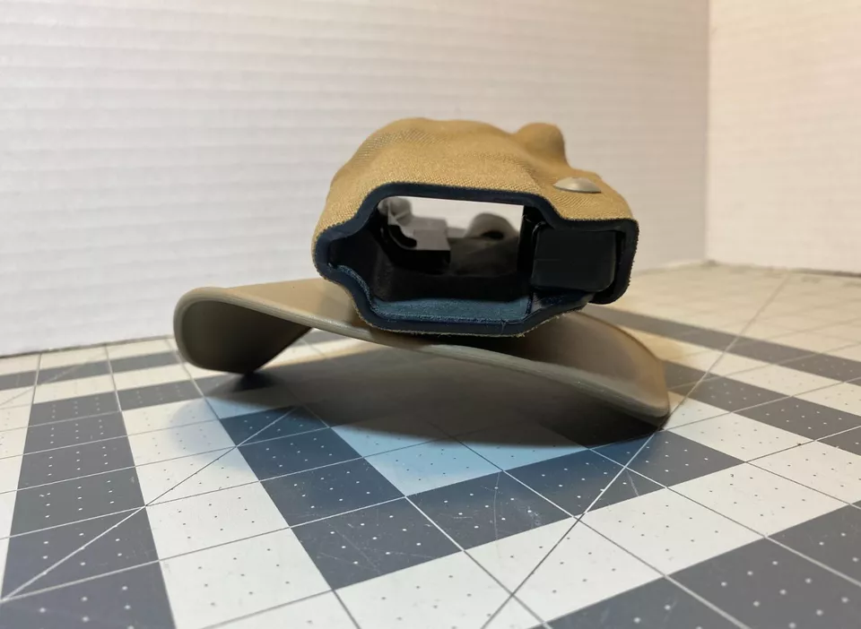 Safariland 6378RDS ALS Cordura Tan LH Duty Holster for GLOCK 19 & 23 - LEFT HAND - Image 4 of 4