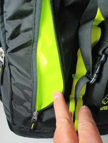 Tubu Camera Bag Outdoor Hiking Backpack XL Pro Black and Neon Padded Straps - Picture 6 of 18