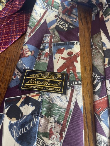 EDDIE BAUERVINTAGE POSTERS DRESS SUIT DESIGNER NECKTIE TIE FREE SHIPPING - Picture 3 of 4