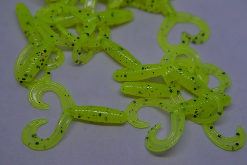 JASONS 2" TWIN TAIL GRUBS TWISTER TAIL 30 PACK MULTIPLE COLORS TO CHOOSE FROM - Afbeelding 1 van 39