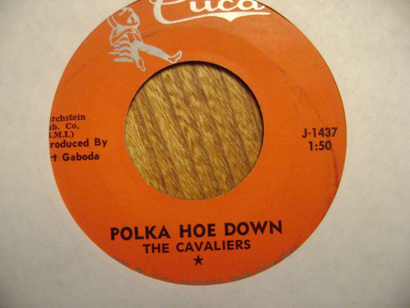 CUCA 45 RECORD J-1437/ CAVALIERS/ CAVALIER'S TWIRL/ POLKA HOE DOWN/ VG