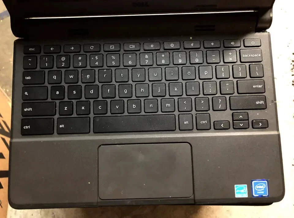 Ноутбук Dell Chromebook 11 3120 11,6 дюйма Intel Celeron 4 Гб твердотельный накопитель 16 Гб - БЕЗ ЗАРЯДНОГО УСТРОЙСТВА - Изображение 2 из 4