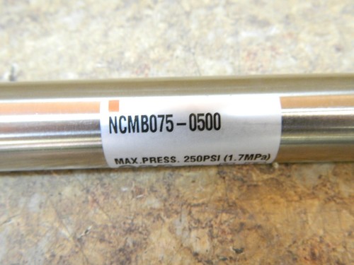 SMC 3/4" Bore X 5" Stroke NCMB075-0500 Pneumatic Cylinder - Picture 2 of 7