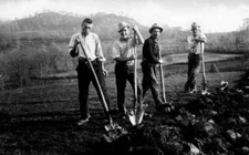 Tuscany Massa Carrara peasants at work on the Apuan Alps 1920 OLD PHOTO
