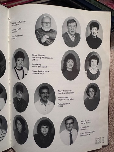 VTG. 1993 Tefft Middle School Yearbook Streamwood, Illinois Genealogy Use - Picture 12 of 12
