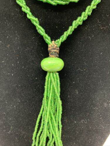 Antique 1900s 38" Braided Green Glass Seed Bead Necklace Lovely Tassel VDAY - Picture 8 of 15