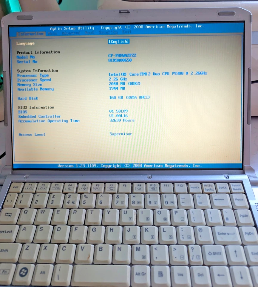 Vintage Panasonic Toughbook CF-F8 , Port Replicator and charger , Lubuntu 24.04 - Image 2 of 4