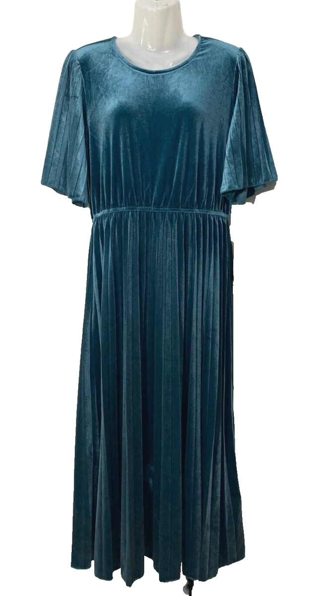 slim fit dress slacks Velvet Textured Square Neck Pocketed Mini Dress, Green / XL