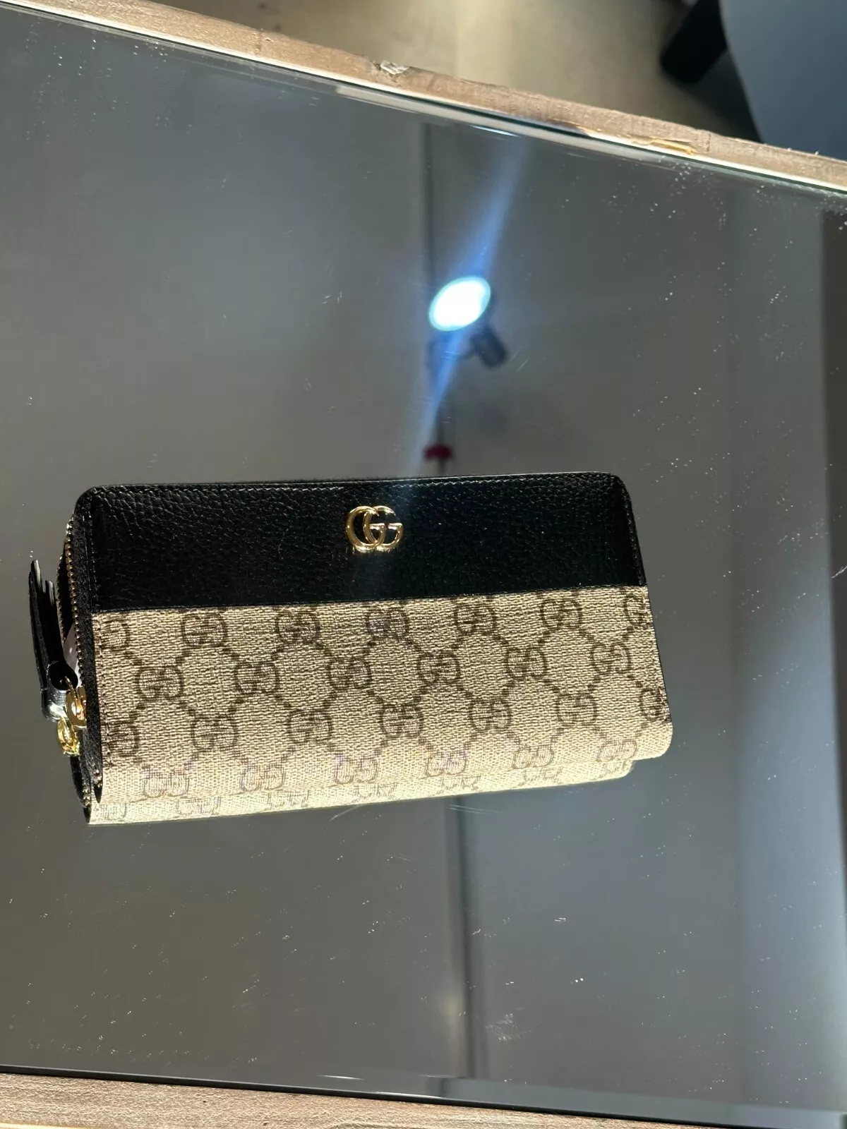 Portefeuille long Gucci GG Supreme Zippy autour beige excellent état authentique