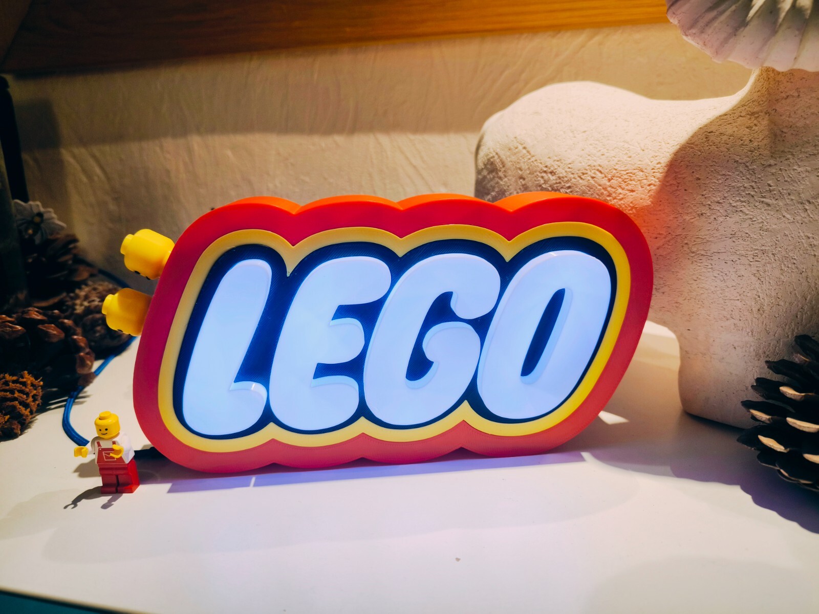 Lampe enseigne lumineuse style Lego finition premium plexiglas design