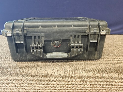 Pelican 1550 Hard Case Transit Storage Container Camera Gun Vented Plastic - Picture 15 of 17