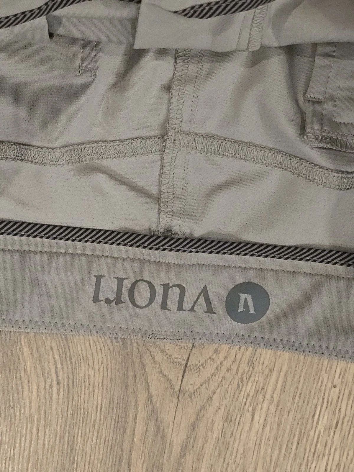 vuori meta check details pants
