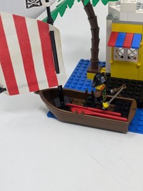 Lego - 6267 - Lagoon Lock-Up - Pirates: Imperial Soldiers - 99% Complete Read