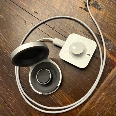 Oura Ring Gen 4 - Black Size 11 w/travel case