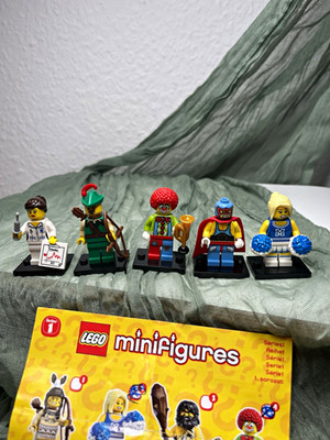 LEGO Minifiguren Serie 1 Konvolut 5 Figuren: Cheerleaderin, Robin Hood