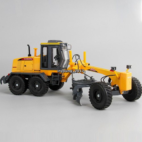 1/35 Grader Truck Model Toy Metal Diecast Construction Equipment for Kids Adults - Picture 7 of 18