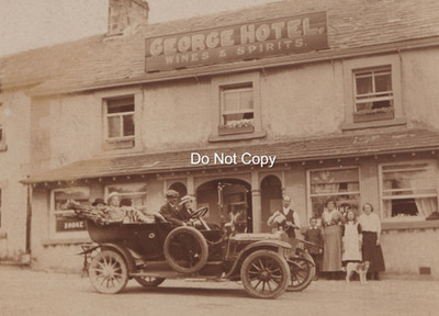 RPPC George Hotel Taddington Derbyshire Fox Familie Auto Foto Postkarte