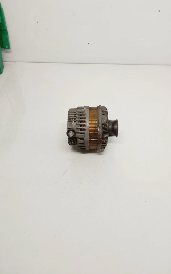 Conjunto de alternador de motor Nissan Murano 2015- OEM Foto 2 de 4