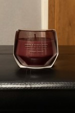 Image of YANKEE CANDLE AMBER AND SANDALWOOD CANDLE BRAND NEW 283G RARE