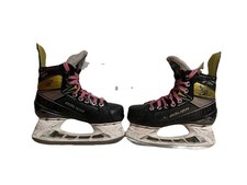 Bauer Supreme 3S Youth Hockey Skates Size 2.5(5 U.S. Men’s)