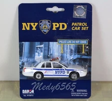 NYPD Ford "Crown Victoria" Patrol Car With Barricade 1/43