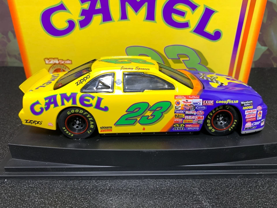 Ford Thunderbird Revell Jimmy Spencer #23 1997 camello 1:24 Foto 3 de 4