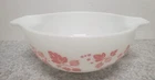 Vintage Pyrex Gooseberry 2 1/2 Quart Mixing Cinderella Bowl