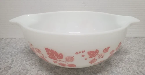 Vintage Pyrex Gooseberry 2 1/2 Quart Mixing Cinderella Bowl