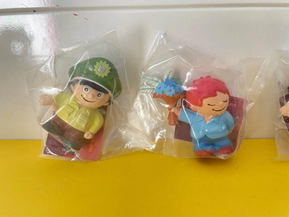 4 Mainzelmännchen ZDF 2011 Werbefigur OVP mit Schildchen Konvolut - Bild 2 von 3