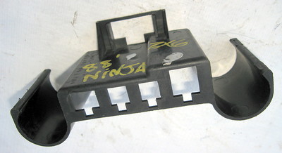 Kawasaki 1985 ZX600 ZX Ninja 600 Wire Connector Guide Cover upper