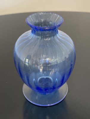 BACCARAT France Blue Aquarelle Crystal BUD FLOWER VASE 4.25” Tall