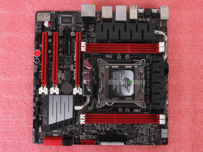 ASUS RAMPAGE IV GENE Motherboard Intel X79 Express LGA