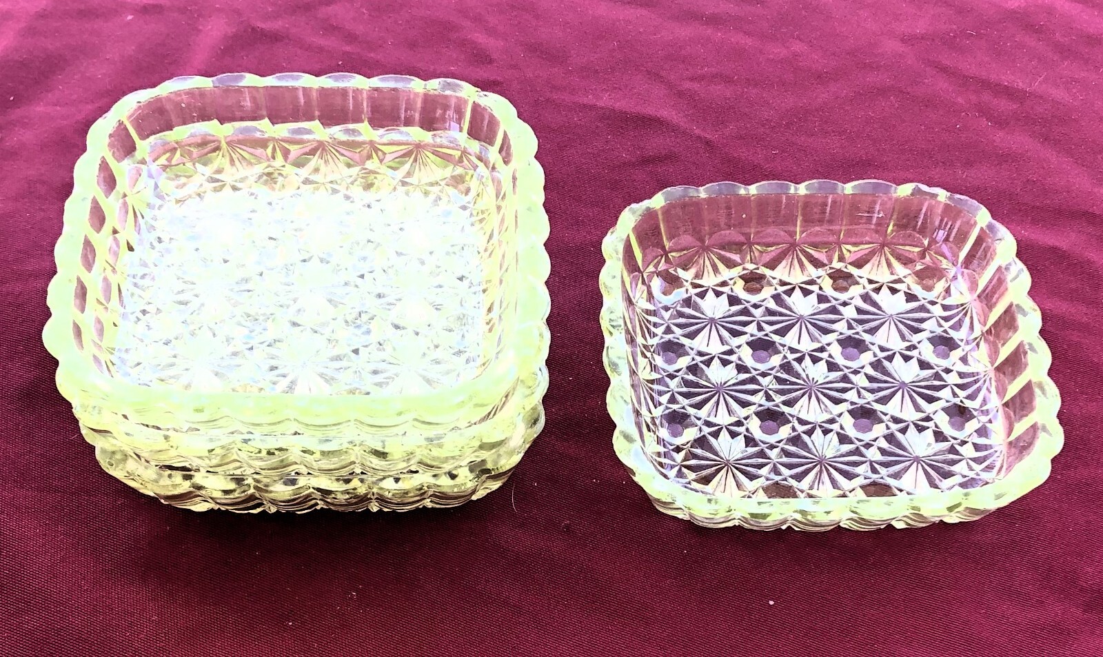EAPG VASELINE GLASS DAISY BUTTON SCALLOPPED SIDES 4 1/2" SQUARE DISH