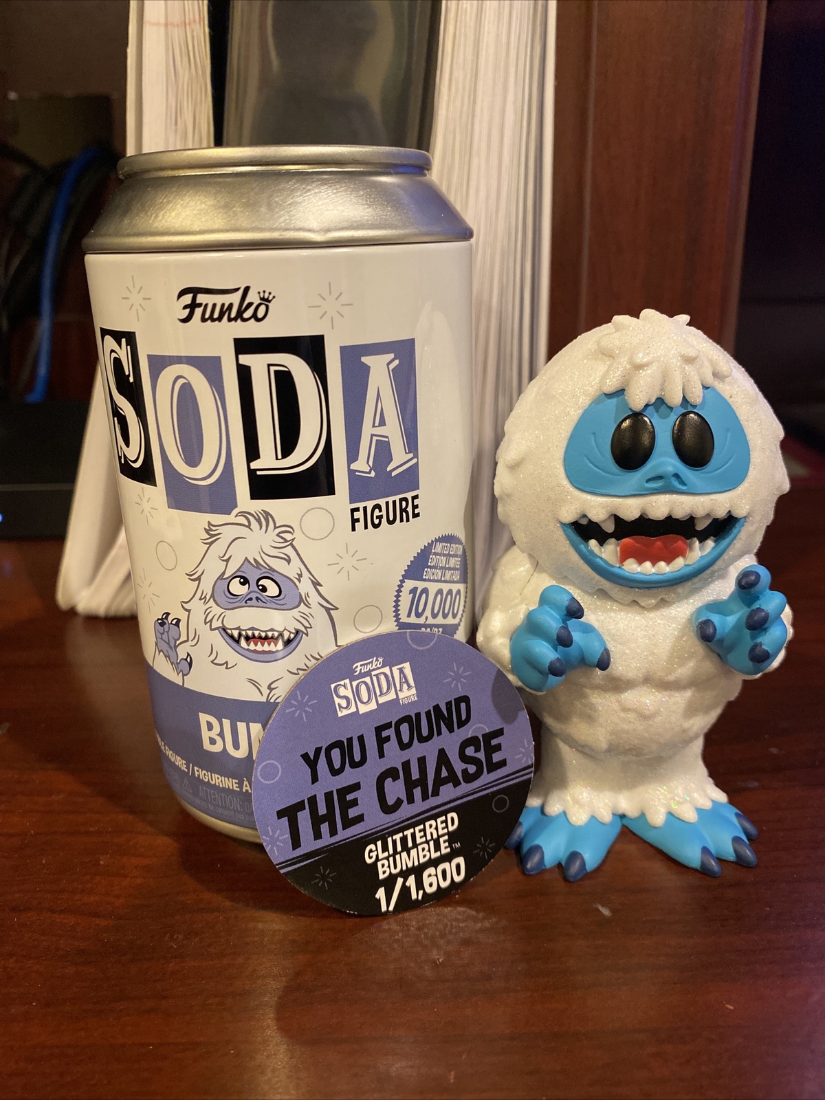 Купить Funko Soda Bumble Chase Glitter 