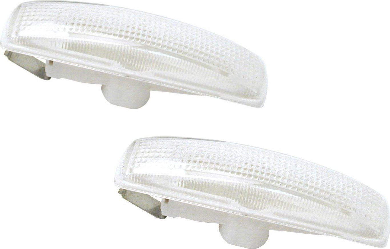 Side Indicator Front XGB000073 Compatible With Land Rover, LR2, LR3 Etc.