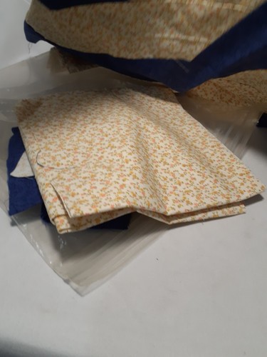 Quilt Spiral Placemats & Table Toppers Fabric Kit - Designs to Share With You - Picture 6 of 7