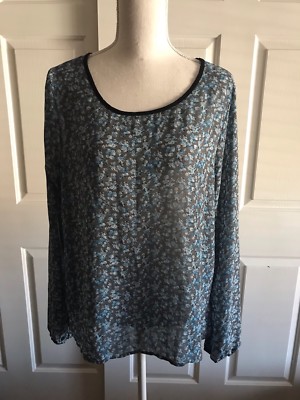 Women s Eyelash Couture Blue and Gray Blouse Size XL