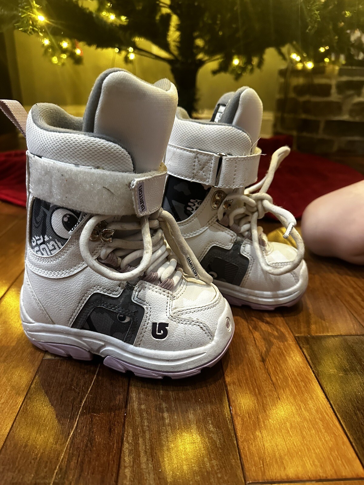 BURTON FREESTYLE SNOWBOARD BOOTS Kids Size 11C eBay