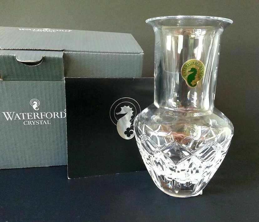 WATERFORD CRYSTAL LOLA BUD VASE BRAND NEW IN BOX MADE IN SLOVENIA