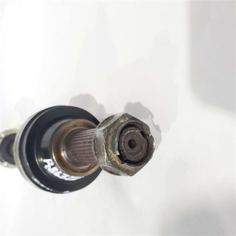 Maserati Quattroporte 2007 Axle shaft