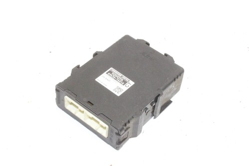 TOYOTA PRIUS PLUS W4 Getriebesteuergerät 89535-76010 1.80 31147487